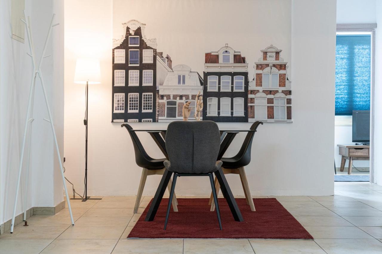 Private Room In Shared Flat Nicosia Luaran gambar